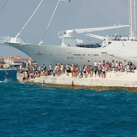 Cozy In With Sauna Šibenik