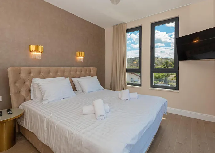 Vakantiehuis Cozy In With Sauna